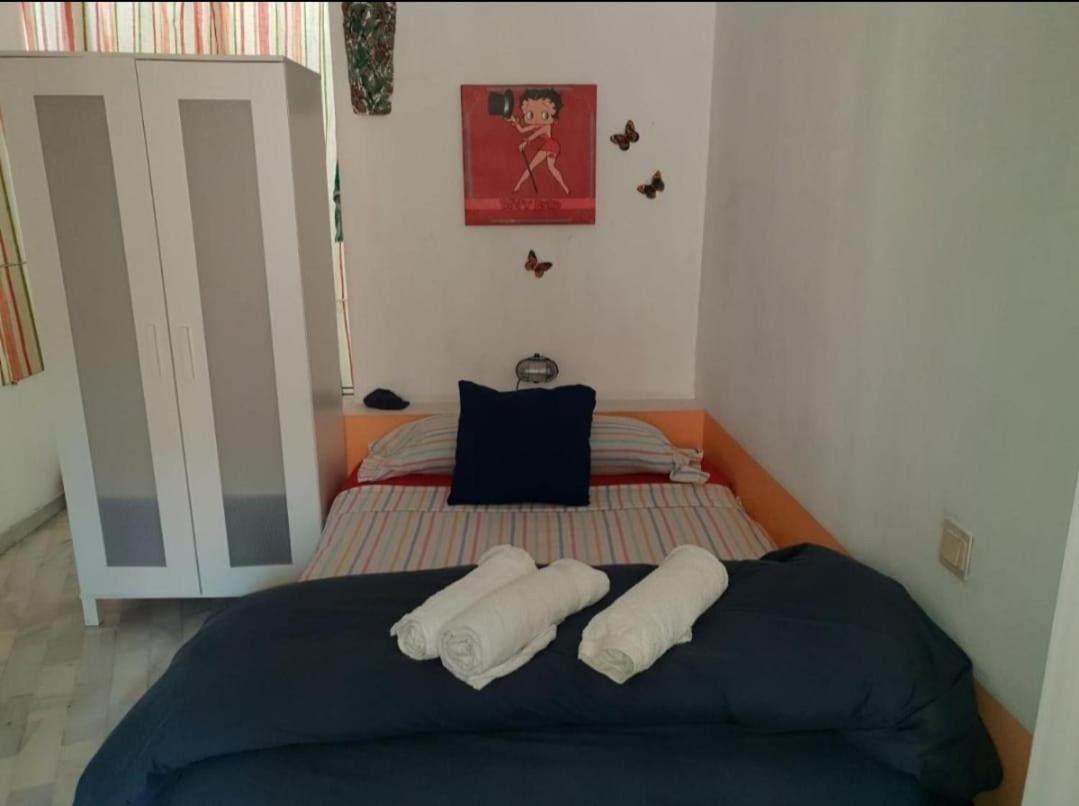 Apartamento Tipo Loth Alameda Севиля Екстериор снимка